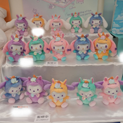 画像ギャラリー No.431のサムネイル画像 / 「第68回プライズフェア」フォトレポート。東リベや呪術廻戦などのフィギュアやグッズが続々登場