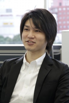 画像ギャラリー No.025のサムネイル画像 / 連続アップデートにオフライン大会！ ゲーム同様にスピーディーな展開の真意を「ハウリングソード」運営スタッフにズバリ聞いてみた