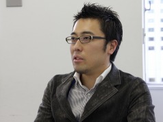 画像ギャラリー No.028のサムネイル画像 / 連続アップデートにオフライン大会！ ゲーム同様にスピーディーな展開の真意を「ハウリングソード」運営スタッフにズバリ聞いてみた