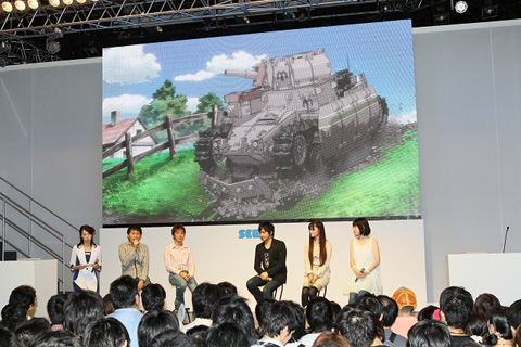 画像ギャラリー No.012のサムネイル画像 / ［TGS 2010］従来シリーズとは一味違った世界観とダブルヒロインが特徴的。「戦場のヴァルキュリア3」声優トークショウをレポート