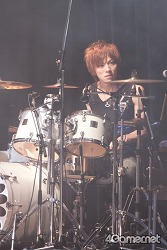 画像ギャラリー No.006のサムネイル画像 / 「サガ」や「聖剣伝説」のバトル曲がバンドサウンドに生まれ変わった！　伊藤賢治氏のライブ「THE NEXT STAGE 〜gentle echo meeting 3〜」レポート