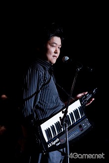 画像ギャラリー No.009のサムネイル画像 / 「サガ」や「聖剣伝説」のバトル曲がバンドサウンドに生まれ変わった！　伊藤賢治氏のライブ「THE NEXT STAGE 〜gentle echo meeting 3〜」レポート