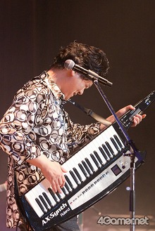 画像ギャラリー No.023のサムネイル画像 / 「サガ」や「聖剣伝説」のバトル曲がバンドサウンドに生まれ変わった！　伊藤賢治氏のライブ「THE NEXT STAGE 〜gentle echo meeting 3〜」レポート