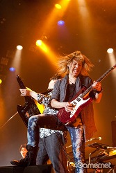 画像ギャラリー No.029のサムネイル画像 / 「サガ」や「聖剣伝説」のバトル曲がバンドサウンドに生まれ変わった! 伊藤賢治氏のライブ「THE NEXT STAGE 〜gentle echo meeting 3〜」レポート