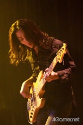 画像ギャラリー No.076のサムネイル画像 / 「サガ」や「聖剣伝説」のバトル曲がバンドサウンドに生まれ変わった! 伊藤賢治氏のライブ「THE NEXT STAGE 〜gentle echo meeting 3〜」レポート