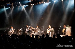 画像ギャラリー No.099のサムネイル画像 / 「サガ」や「聖剣伝説」のバトル曲がバンドサウンドに生まれ変わった! 伊藤賢治氏のライブ「THE NEXT STAGE 〜gentle echo meeting 3〜」レポート