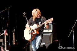 画像ギャラリー No.133のサムネイル画像 / 「サガ」や「聖剣伝説」のバトル曲がバンドサウンドに生まれ変わった! 伊藤賢治氏のライブ「THE NEXT STAGE 〜gentle echo meeting 3〜」レポート