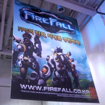 画像ギャラリー No.001のサムネイル画像 / ［G-Star 2011］「Firefall」は飛んだり跳ねたり撃ち合ったりのスポーツ系FPS……のような，違うような。PvPとPvEをプレイしてみた
