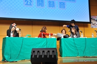 画像ギャラリー No.029のサムネイル画像 / アマガミスト達が集結した「良子と佳奈のアマガミ カミングスウィート！」第3回公開録音の模様を，たっぷりの写真とともにレポート