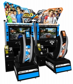 画像ギャラリー No.001のサムネイル画像 / 「頭文字D ARCADE STAGE 7 AA X（クロス）」本日より順次稼動。原作のライバルと対戦を繰り広げる新モード“関東最速プロジェクト”などが搭載に