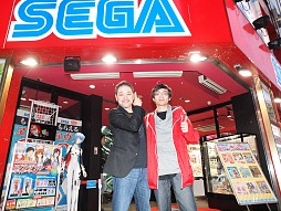 画像ギャラリー No.017のサムネイル画像 / 「頭文字D ARCADE STAGE 6 AA」中国大会の優勝者来日。“セガ流おもてなし”で頭文字Dゆかりの地を巡ったツアーを密着レポート