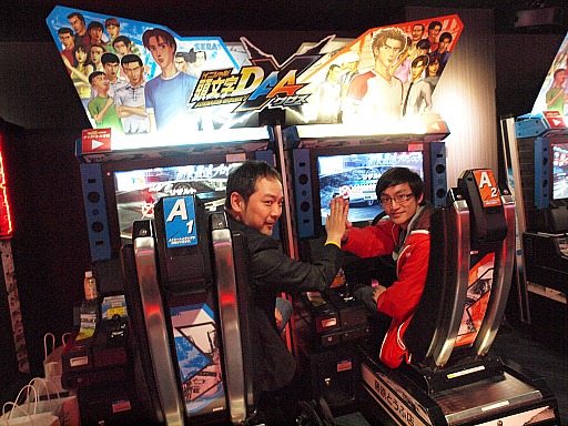 画像ギャラリー No.020のサムネイル画像 / 「頭文字D ARCADE STAGE 6 AA」中国大会の優勝者来日。“セガ流おもてなし”で頭文字Dゆかりの地を巡ったツアーを密着レポート