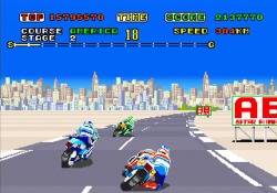 画像ギャラリー No.002のサムネイル画像 / セガ，Wiiバーチャルコンソール用体感型バイクレーシング「スーパーハングオン」を9月14日より配信。プレイ動画を4GamerにUp