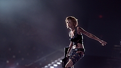 画像ギャラリー No.036のサムネイル画像 / ［TGS 2010］「DISSIDIA」最新作がさっそく遊べるスクエニブース速報。「KINGDOM HEARTS」「The 3rd Birthday」はシアター視聴後にプレイ可能！