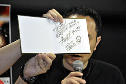 画像ギャラリー No.017のサムネイル画像 / サイバーコネクトツーの松山 洋氏と下田星児氏，カプコンの土屋和弘氏が登場した「ASURA’S WRATH」トークイベントをレポート 
