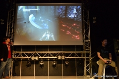画像ギャラリー No.020のサムネイル画像 / 発売まであと1週間となった「DmC Devil May Cry」。DmCスタイリッシュ応援隊のスピードワゴンもゲスト出演した完成披露発表会をレポート