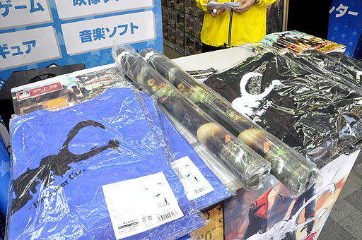 画像ギャラリー No.005のサムネイル画像 / 「DmC Devil May Cry」がついに発売。プロデューサーの江城氏とアシスタントプロデューサーの内田氏から,いろいろな話も聞けた発売記念イベントをレポート