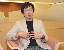 画像ギャラリー No.007のサムネイル画像 / ブラウザゲームとMMOの2本立てもアリか？　電撃発表されたオンライン版「ファントム・ブレイブ」について，キーマン2人に話を聞いてみた