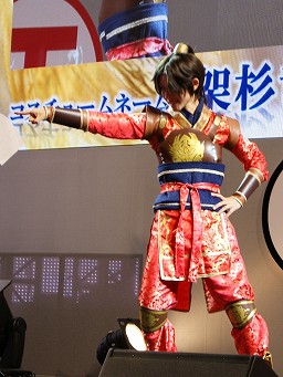 画像ギャラリー No.005のサムネイル画像 / ［TGS 2010］ハイレベルなコスが続々。「趙雲」役の声優 小野坂昌也氏も登場。「真・三國無双」10周年記念コスプレコンテストレポート
