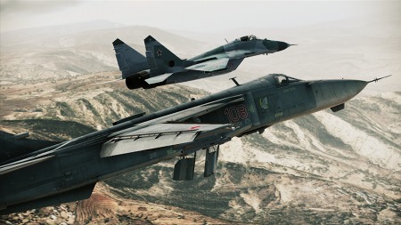 画像ギャラリー No.015のサムネイル画像 / 「ACE COMBAT ASSAULT HORIZON」，ロシアの戦闘機情報第2弾が公開に。歴代作品のエースと同じカラーの機体も登場