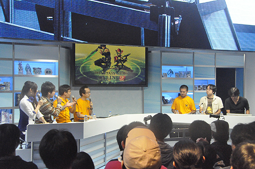 画像ギャラリー No.005のサムネイル画像 / ［TGS 2012］「PSO2」ステージレポート。ゲームメディアスタッフも出演したイベントでは，10月半ば以降のアップデート内容を収録したムービーも公開