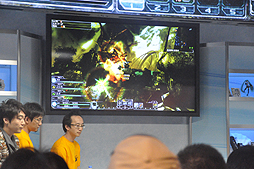 画像ギャラリー No.009のサムネイル画像 / ［TGS 2012］「PSO2」ステージレポート。ゲームメディアスタッフも出演したイベントでは，10月半ば以降のアップデート内容を収録したムービーも公開
