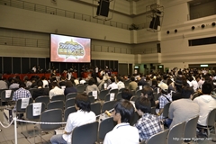 画像ギャラリー No.002のサムネイル画像 / 「ファンタシースター感謝祭2013」名古屋大会をレポート。ゼッシュレイダVS.トランゼクシアの「怪獣大決戦」や開発陣によるQ＆Aコーナーなどで会場は大盛り上がり