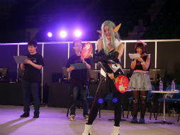 画像ギャラリー No.030のサムネイル画像 / PSO2公式大会「アークスグランプリ決勝」が開催。コスプレイヤーやライブが彩った「ファンタシースター感謝祭2014」決勝会場の模様と合わせてレポート