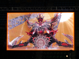 画像ギャラリー No.053のサムネイル画像 / PSO2公式大会「アークスグランプリ決勝」が開催。コスプレイヤーやライブが彩った「ファンタシースター感謝祭2014」決勝会場の模様と合わせてレポート