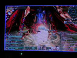 画像ギャラリー No.062のサムネイル画像 / PSO2公式大会「アークスグランプリ決勝」が開催。コスプレイヤーやライブが彩った「ファンタシースター感謝祭2014」決勝会場の模様と合わせてレポート