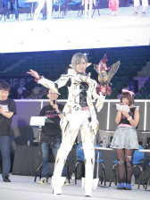 画像ギャラリー No.074のサムネイル画像 / PSO2公式大会「アークスグランプリ決勝」が開催。コスプレイヤーやライブが彩った「ファンタシースター感謝祭2014」決勝会場の模様と合わせてレポート