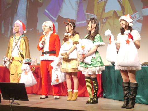 画像ギャラリー No.100のサムネイル画像 / 「PSO2」のオフラインイベント「アークスX'masパーティー2014」が開催。最新パッケージや大型アップデートの情報が明らかになったイベントをレポート