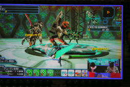 画像ギャラリー No.091のサムネイル画像 / 「PSO2」×「FFXIV」コラボや強化に失敗しない「新世武器」など，サプライズ満載だった「ファンタシースター感謝祭2016」決勝会場レポート