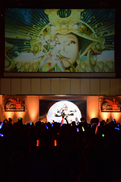 画像ギャラリー No.059のサムネイル画像 / 「PSO2」のオフラインイベント「アークスフェスティバル2016」レポート。小林幸子さんの降臨，今後のロードマップ公開，そして放送局メンバーの卒業