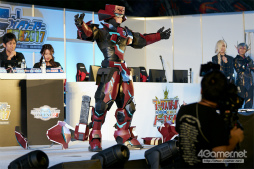 画像ギャラリー No.020のサムネイル画像 / PSO2の祭典「ファンタシースター感謝祭 2017」フォトレポート。会場を彩ったコスプレイヤーの皆さんや珠玉のクラフト作品を一挙掲載