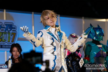 画像ギャラリー No.093のサムネイル画像 / PSO2の祭典「ファンタシースター感謝祭 2017」フォトレポート。会場を彩ったコスプレイヤーの皆さんや珠玉のクラフト作品を一挙掲載