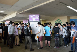 画像ギャラリー No.011のサムネイル画像 / 「ファンタシースター感謝祭2017」決勝会場レポート。アークスが闇の力に覚醒した姿か？ 「ダークブラスト」の存在も明らかに