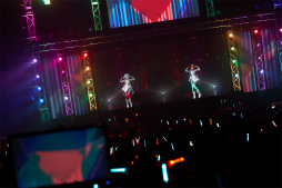 画像ギャラリー No.038のサムネイル画像 / マトイが尊い。「PSO2」初のバーチャルライブ，「ファンタジック3Dライブ 2018」レポート