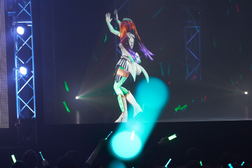 画像ギャラリー No.042のサムネイル画像 / マトイが尊い。「PSO2」初のバーチャルライブ，「ファンタジック3Dライブ 2018」レポート