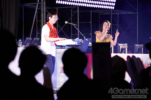 画像ギャラリー No.067のサムネイル画像 / 「ファンタシースター感謝祭 2019」東京会場フォトレポート。会場を彩るコスプレイヤーや熱気に包まれたミニライブの様子などをお届け