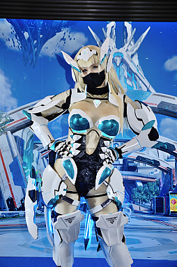 画像ギャラリー No.032のサムネイル画像 / 「PSO2」10周年記念オフラインイベント“ARKS EXPO 2022”レポート。「NGS」新クラス“ウェイカー”のプレイレポートもお届け