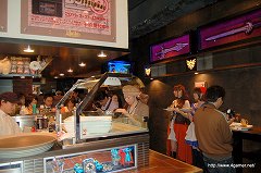 画像ギャラリー No.007のサムネイル画像 / 「ドラゴンクエスト」25回目の誕生日に「LUIDA'S BAR」がレベルアップ。平日は自由入場制に変更される同店の新メニューお披露目イベントをレポート