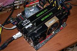 画像ギャラリー No.009のサムネイル画像 / 「GeForce GTX 680」SLIテストレポート。2-way&3-wayのスコアとGPU Boostの挙動を確認する