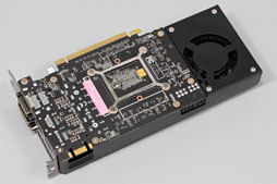 画像ギャラリー No.010のサムネイル画像 / 「GeForce GTX 670」レビュー。GTX 680比で9割弱の性能を発揮するが,すべては価格とラインナップ次第か