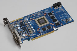 画像ギャラリー No.018のサムネイル画像 / 「GeForce GTX 660 Ti」搭載のクロックアップ版カード4製品を比較検討。ASUS,GIGA-BYTE,Palit,ZOTACそれぞれに個性あり