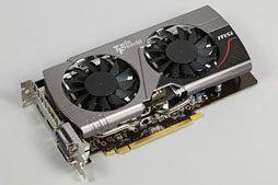画像ギャラリー No.004のサムネイル画像 / 「GeForce GTX 660」のSLI動作報告。GTX 580のSLIと互角の性能を,200W以上低い消費電力で実現