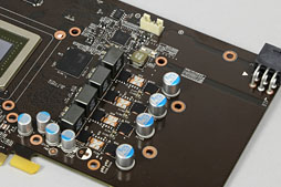 画像ギャラリー No.011のサムネイル画像 / 「GeForce GTX 660」のSLI動作報告。GTX 580のSLIと互角の性能を,200W以上低い消費電力で実現