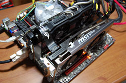 画像ギャラリー No.018のサムネイル画像 / 「GeForce GTX 660」のSLI動作報告。GTX 580のSLIと互角の性能を,200W以上低い消費電力で実現