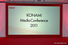 画像ギャラリー No.001のサムネイル画像 / TGS 2011の出展タイトルを一挙に披露。「フロンティアゲート」体験版配信や「NEWラブプラス」本体同梱版など，さまざまな新情報が飛び出した「KONAMI Media Conference 2011」をレポート