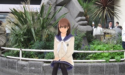 画像ギャラリー No.002のサムネイル画像 / 「NEWラブプラス」,新機能「どこでもデート」の動画が順次公開されるスペシャルサイトをオープン。カノジョとのデートはぜひ現実の場所で